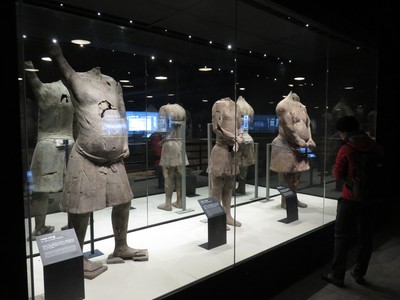 Pit 9901 in the area surrounding the tomb mound of the Mausoleum of the First Qin Emperor, where terracotta figures of entertainers such as acrobats and strongmen were found