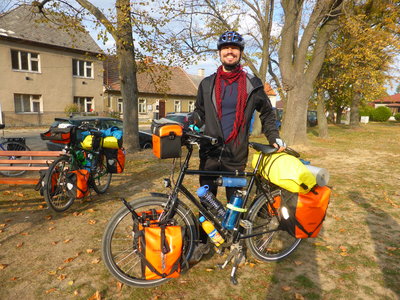 Petr cycled Heiko's bicycle for 20km of the way from Prague to Kutná Hora