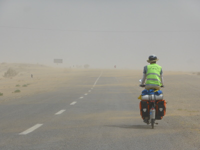 Cycling in a sandstorm in the desert between Kashan and Badroud